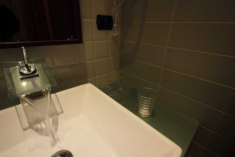 נאפולי Dolce Vita Rooms & Breakfast מראה חיצוני תמונה