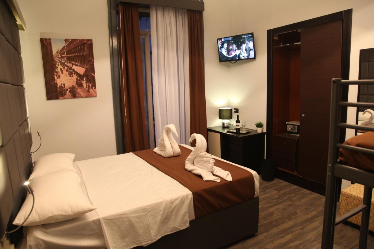 נאפולי Dolce Vita Rooms & Breakfast מראה חיצוני תמונה