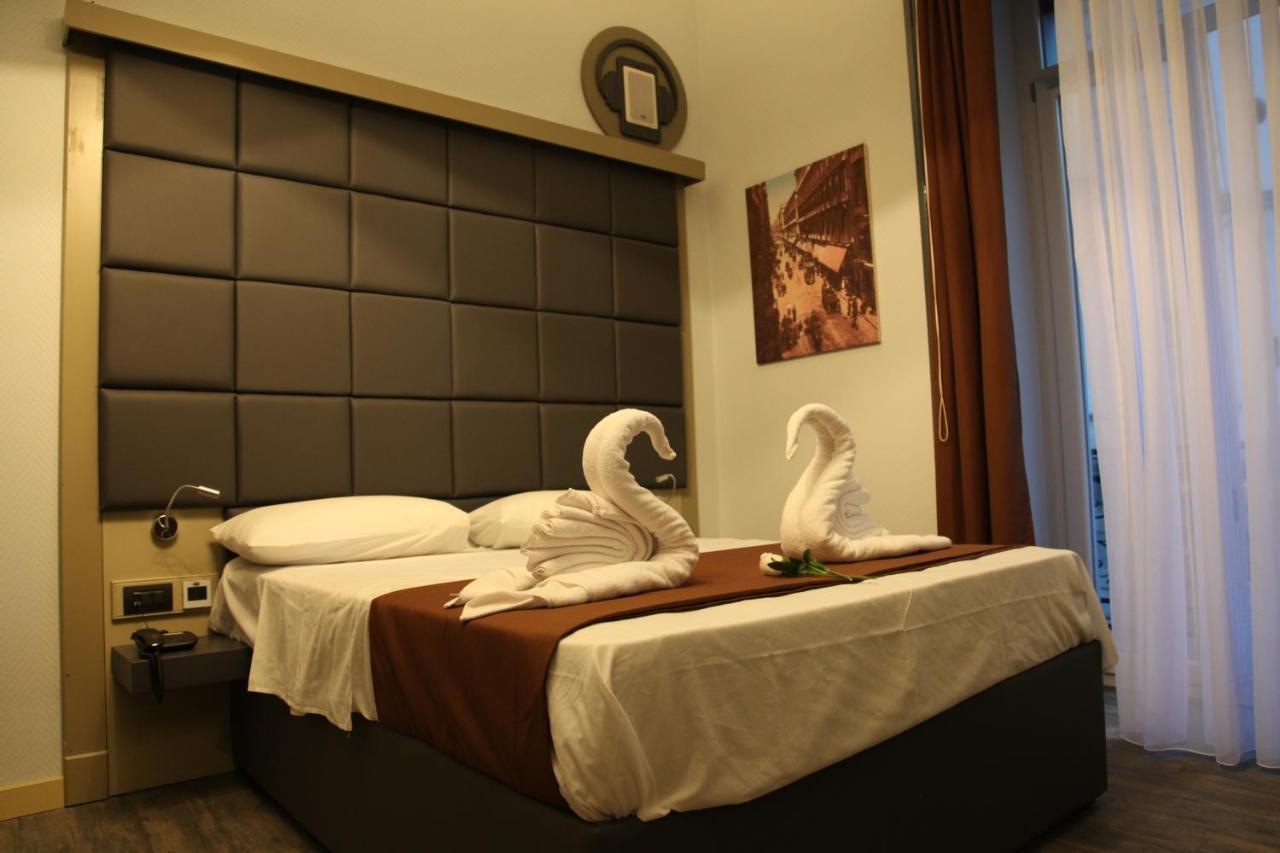 נאפולי Dolce Vita Rooms & Breakfast מראה חיצוני תמונה