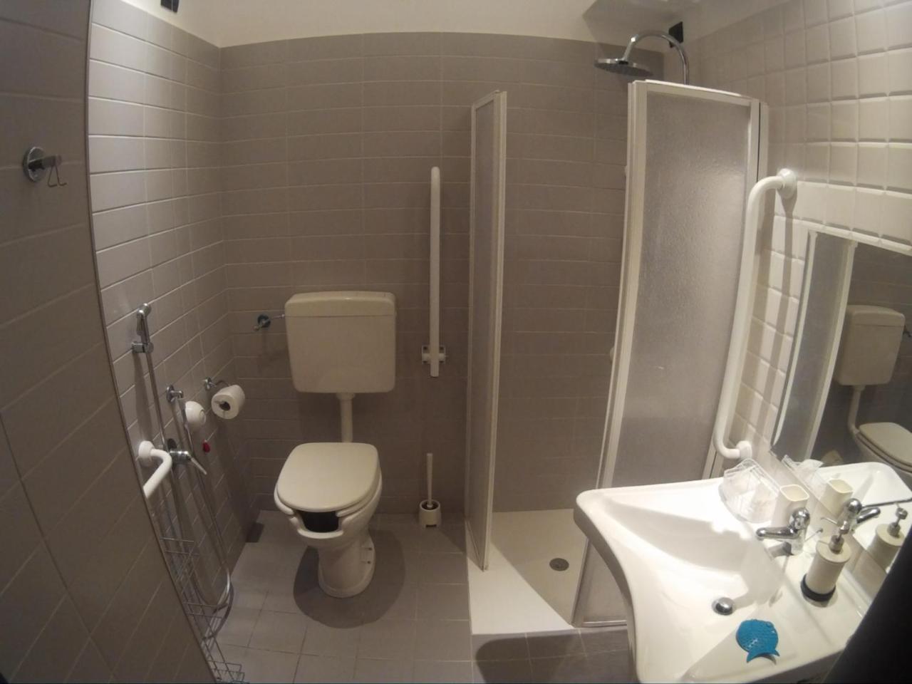 נאפולי Dolce Vita Rooms & Breakfast מראה חיצוני תמונה